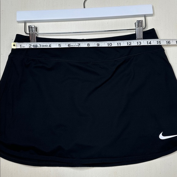 Nike Black Dri Fit Tennis Pickleball Skort Size M - Picture 8 of 9